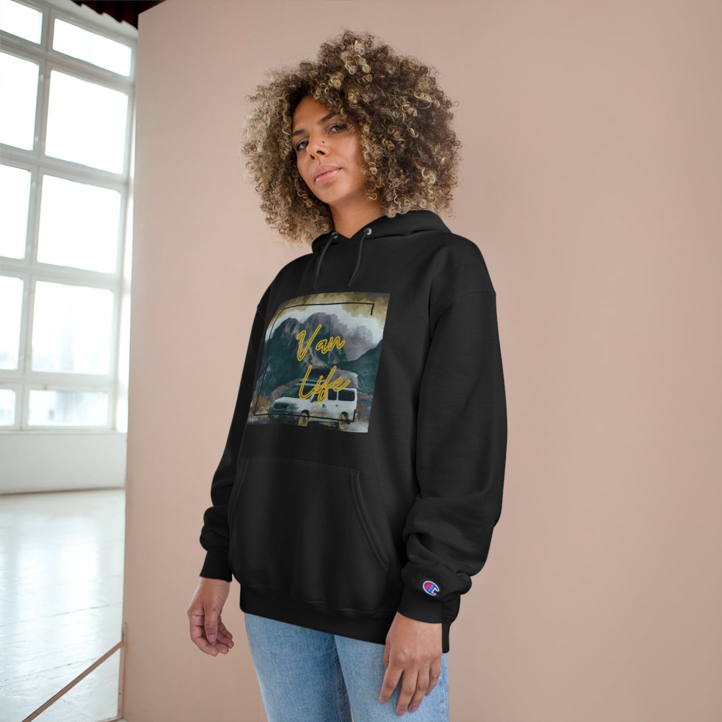 Aura Streetwear by Vivien Orion.